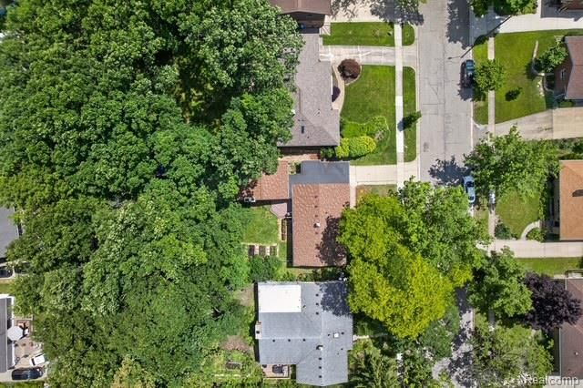 921 Raymond Street, Ann Arbor, MI 48103