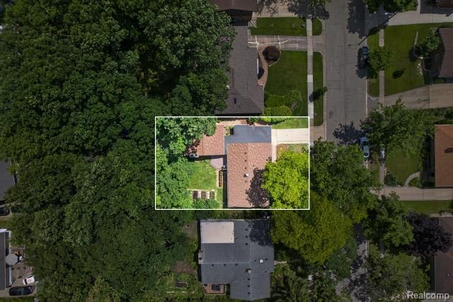 921 Raymond Street, Ann Arbor, MI 48103