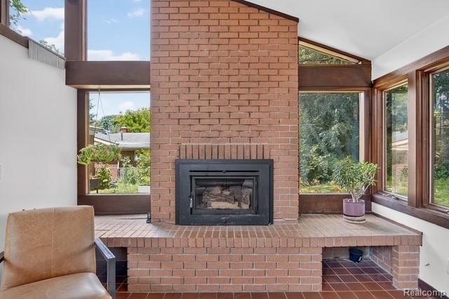 921 Raymond Street, Ann Arbor, MI 48103