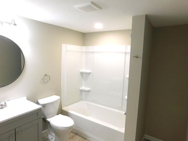 3233 Lilac Avenue N, Lake Elmo, MN 55042