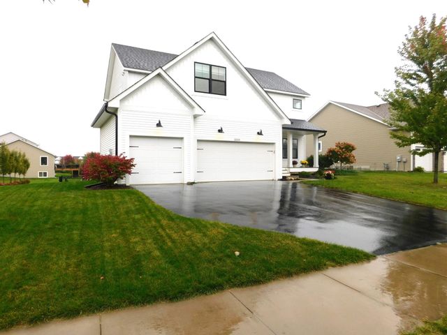3233 Lilac Avenue N, Lake Elmo, MN 55042