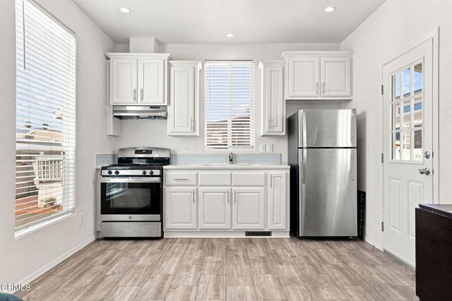 3975 Telegraph Road 26, Ventura, CA 93003