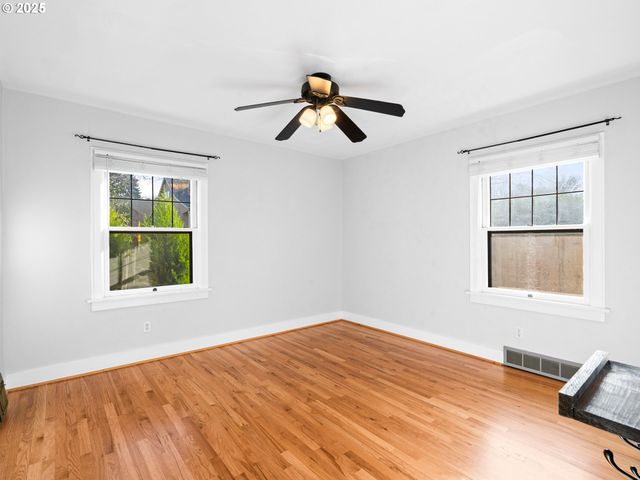 1520 12TH St, Oregon City, OR 97045