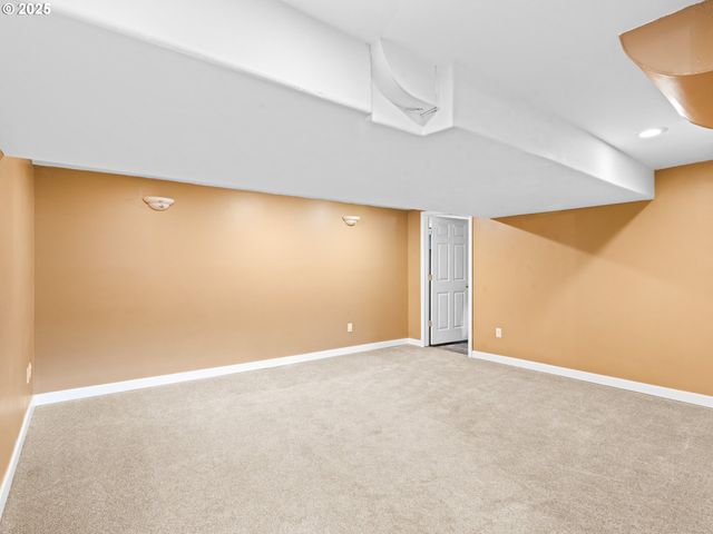 1520 12TH St, Oregon City, OR 97045