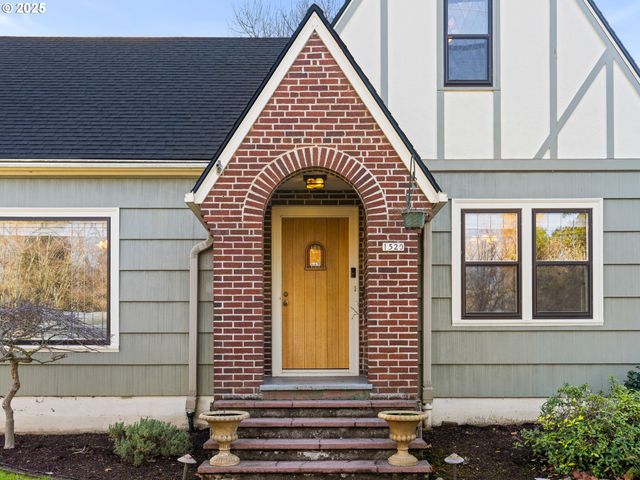 1520 12TH St, Oregon City, OR 97045