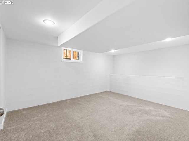 1520 12TH St, Oregon City, OR 97045