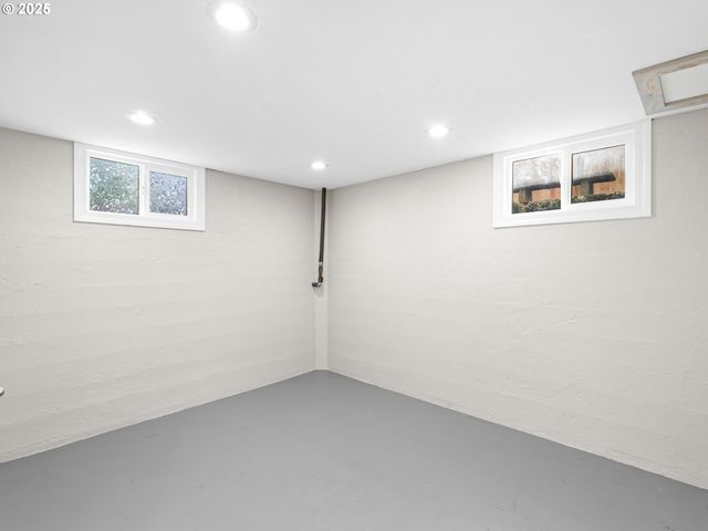 1520 12TH St, Oregon City, OR 97045