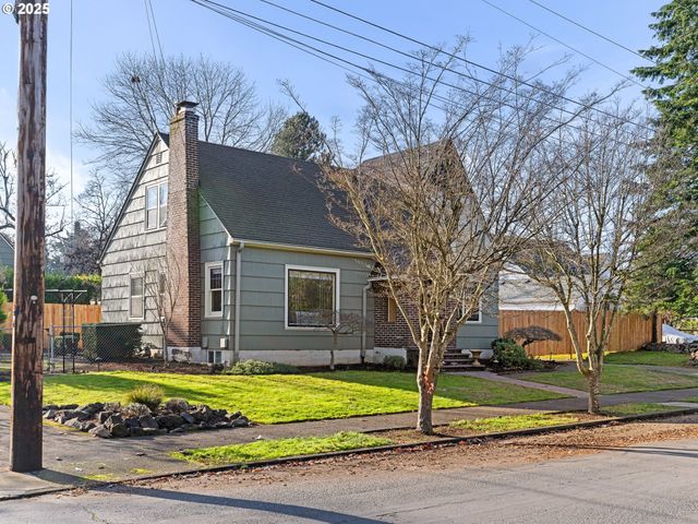 1520 12TH St, Oregon City, OR 97045