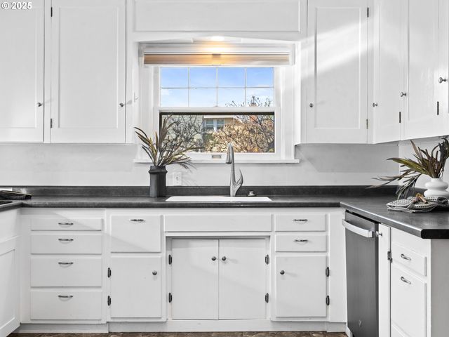 1520 12TH St, Oregon City, OR 97045