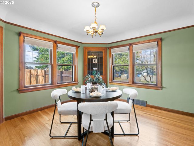 1520 12TH St, Oregon City, OR 97045