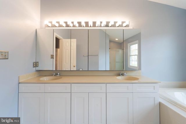 9407 COPERNICUS DR, Lanham, MD 20706