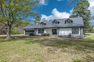248 Curtis Road, Gurdon, AR 71743