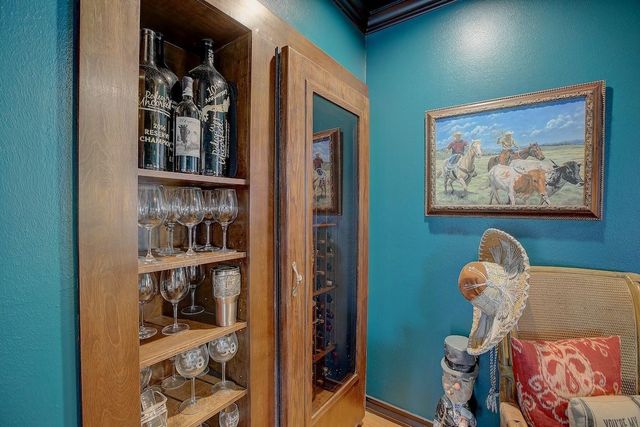 4214 Old College RD, La Grange, TX 78945