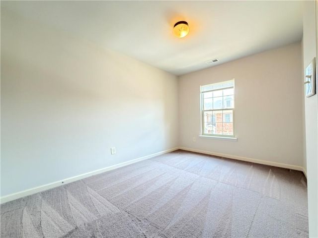 323 Knelston Oak Drive, Suwanee, GA 30024