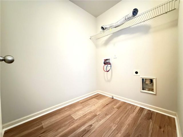 323 Knelston Oak Drive, Suwanee, GA 30024
