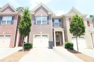 323 Knelston Oak Drive, Suwanee, GA 30024