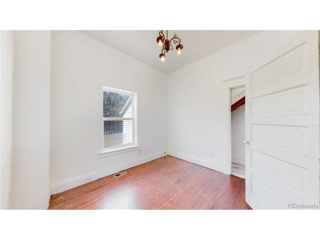 1402 9th Ave, Longmont, CO 80501