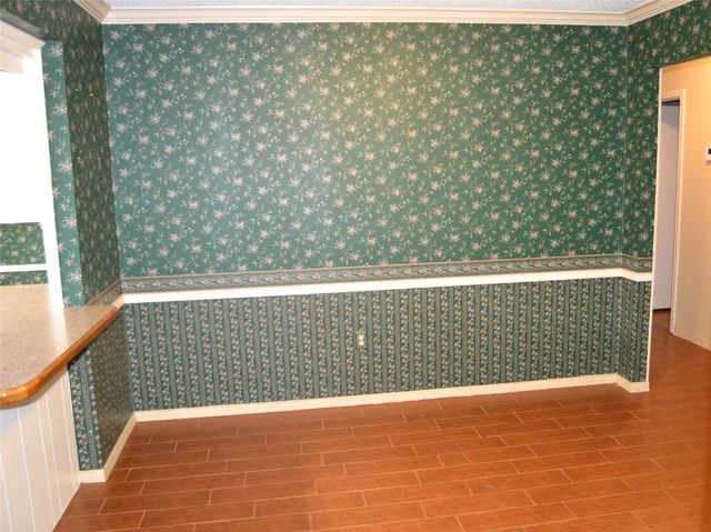 1012 Meridith Drive, Terrell, TX 75160