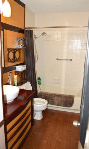 1012 Meridith Drive, Terrell, TX 75160