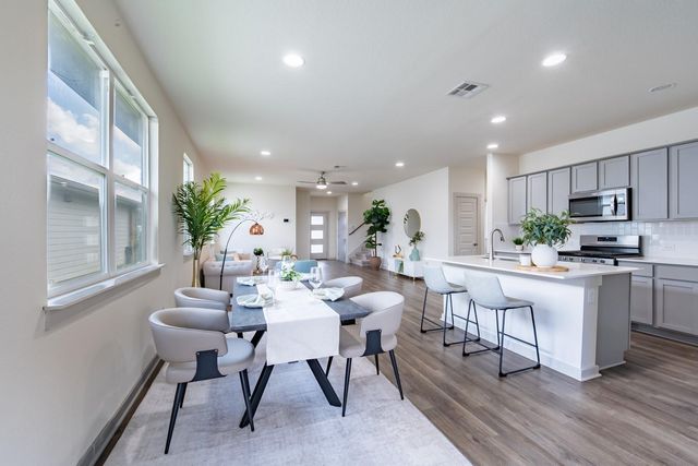 7916 City Top BLVD, Austin, TX 78724