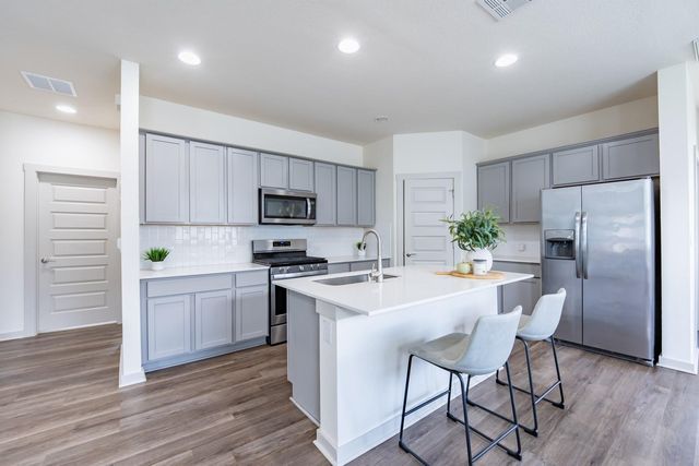 7916 City Top BLVD, Austin, TX 78724