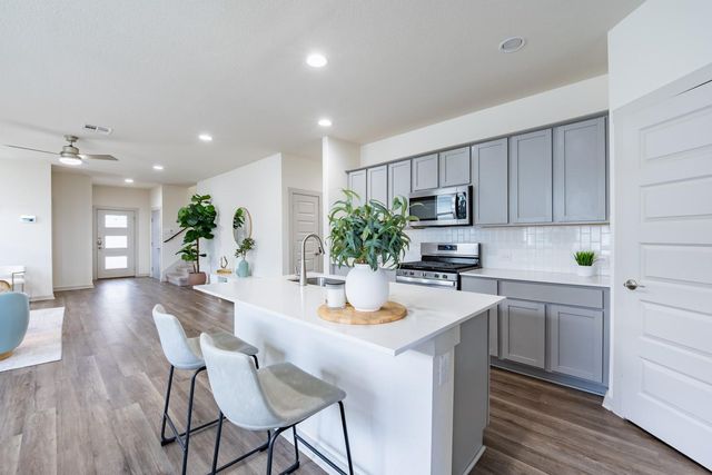 7916 City Top BLVD, Austin, TX 78724