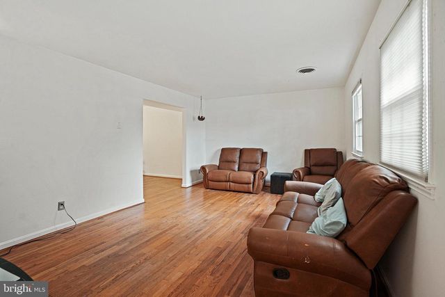 13034 CLARION RD, Fort Washington, MD 20744