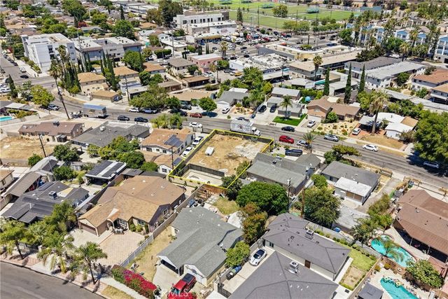 6729 Babcock Avenue, North Hollywood, CA 91606