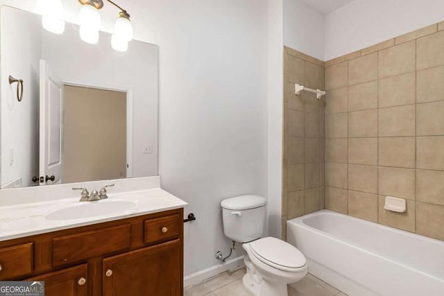1648 Gilstrap Lane NW, Atlanta, GA 30318