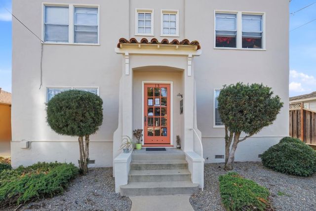 15 Eastern Drive, Watsonville, CA 95076