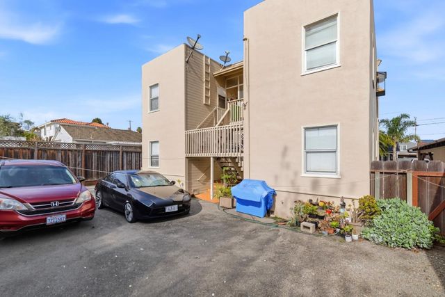 15 Eastern Drive, Watsonville, CA 95076