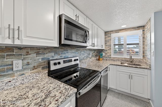 3100 Ocean Shore Blvd Apt 105, Ormond Beach, FL 32176