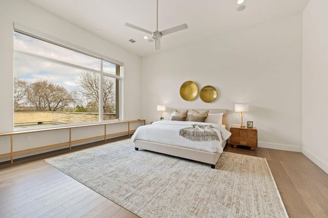 6504 W Courtyard DR, Austin, TX 78730