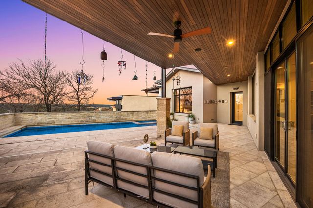 6504 W Courtyard DR, Austin, TX 78730