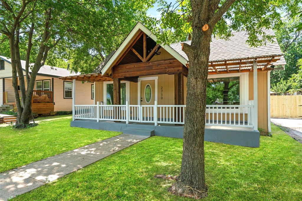 2730 GLADSTONE, Dallas, TX 75211