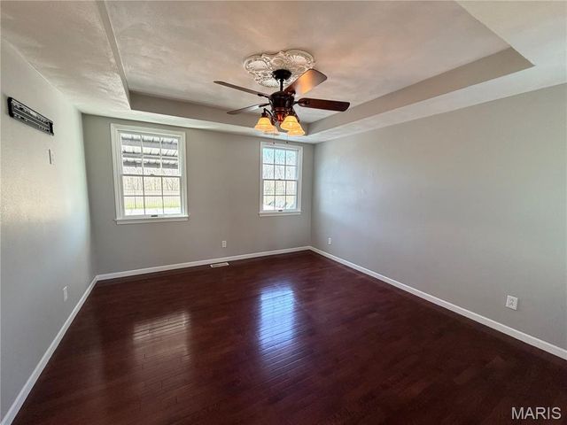 5148 Live Oak Drive, Smithton, IL 62285