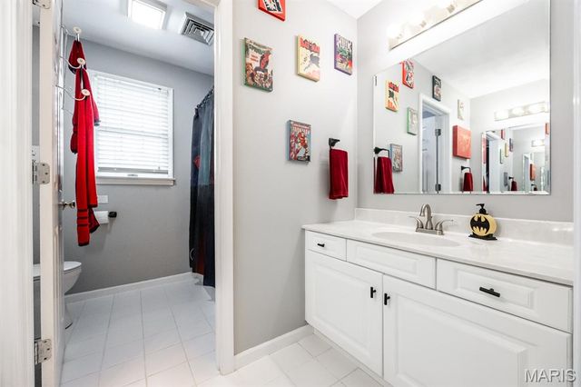 5148 Live Oak Drive, Smithton, IL 62285