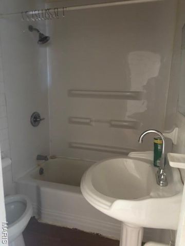 106 College Street, Crocker, MO 65452