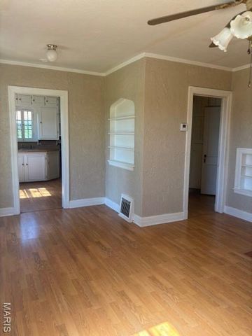 106 College Street, Crocker, MO 65452