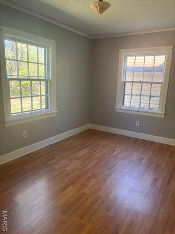 106 College Street, Crocker, MO 65452