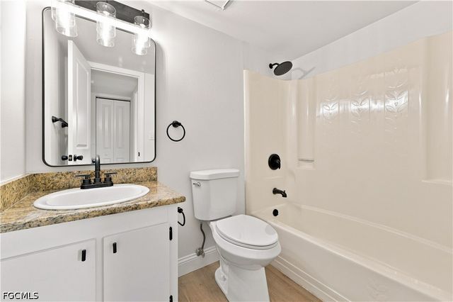 9261 Central Park DR 106, Fort Myers, FL 33919