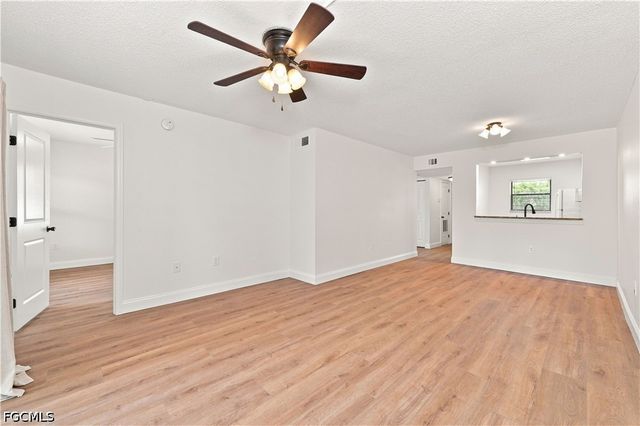 9261 Central Park DR 106, Fort Myers, FL 33919