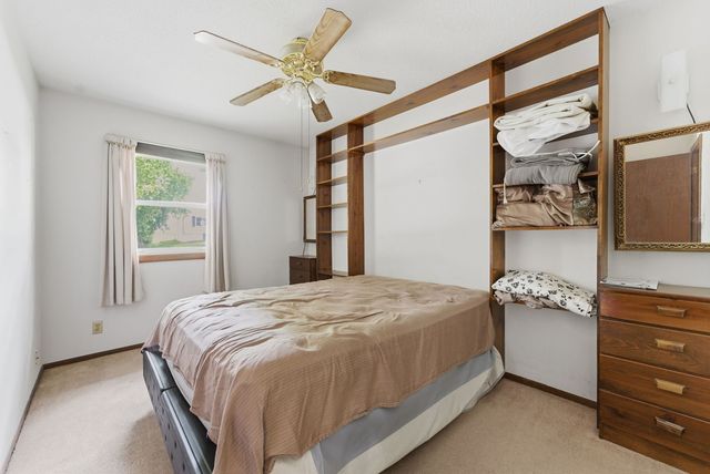 3108 Maplecrest Road, Bettendorf, IA 52722