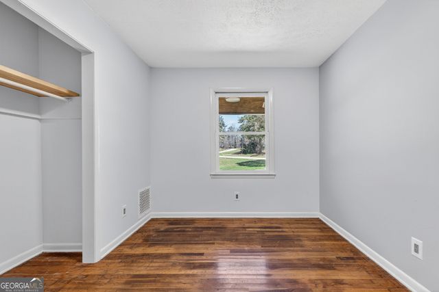 32 Meadow Lark Road, Griffin, GA 30224