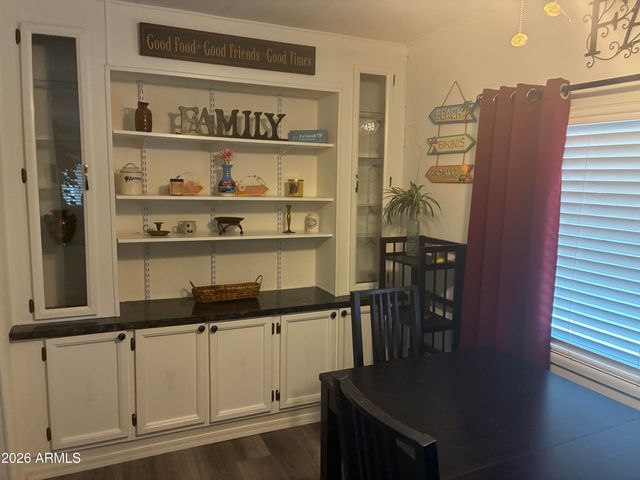 53 N MOUNTAIN Road 58, Apache Junction, AZ 85120