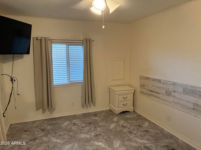 53 N MOUNTAIN Road 58, Apache Junction, AZ 85120