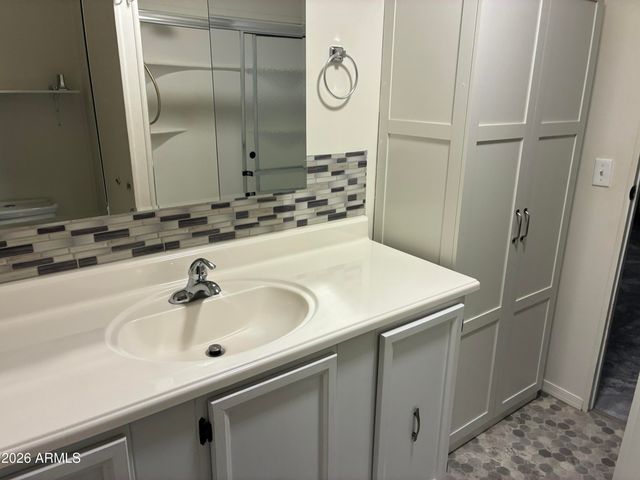 53 N MOUNTAIN Road 58, Apache Junction, AZ 85120