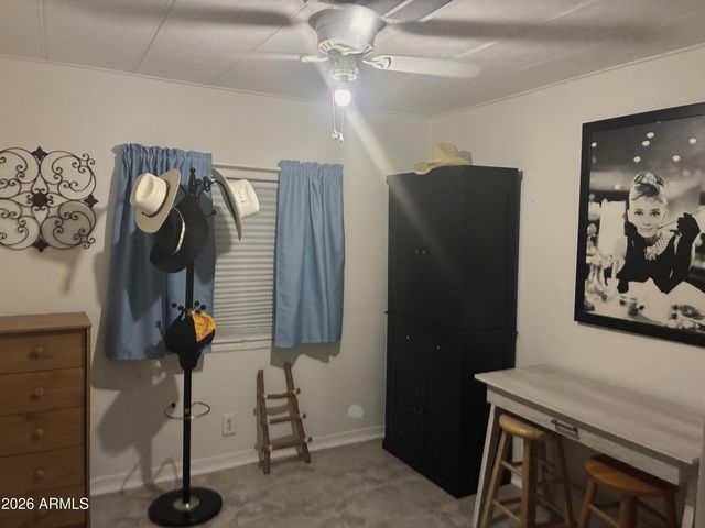 53 N MOUNTAIN Road 58, Apache Junction, AZ 85120