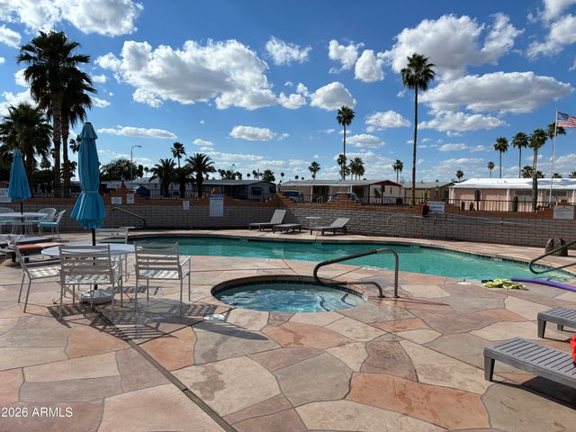 53 N MOUNTAIN Road 58, Apache Junction, AZ 85120