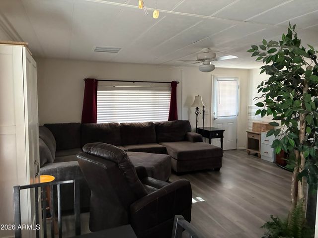 53 N MOUNTAIN Road N, Apache Junction, AZ 85120